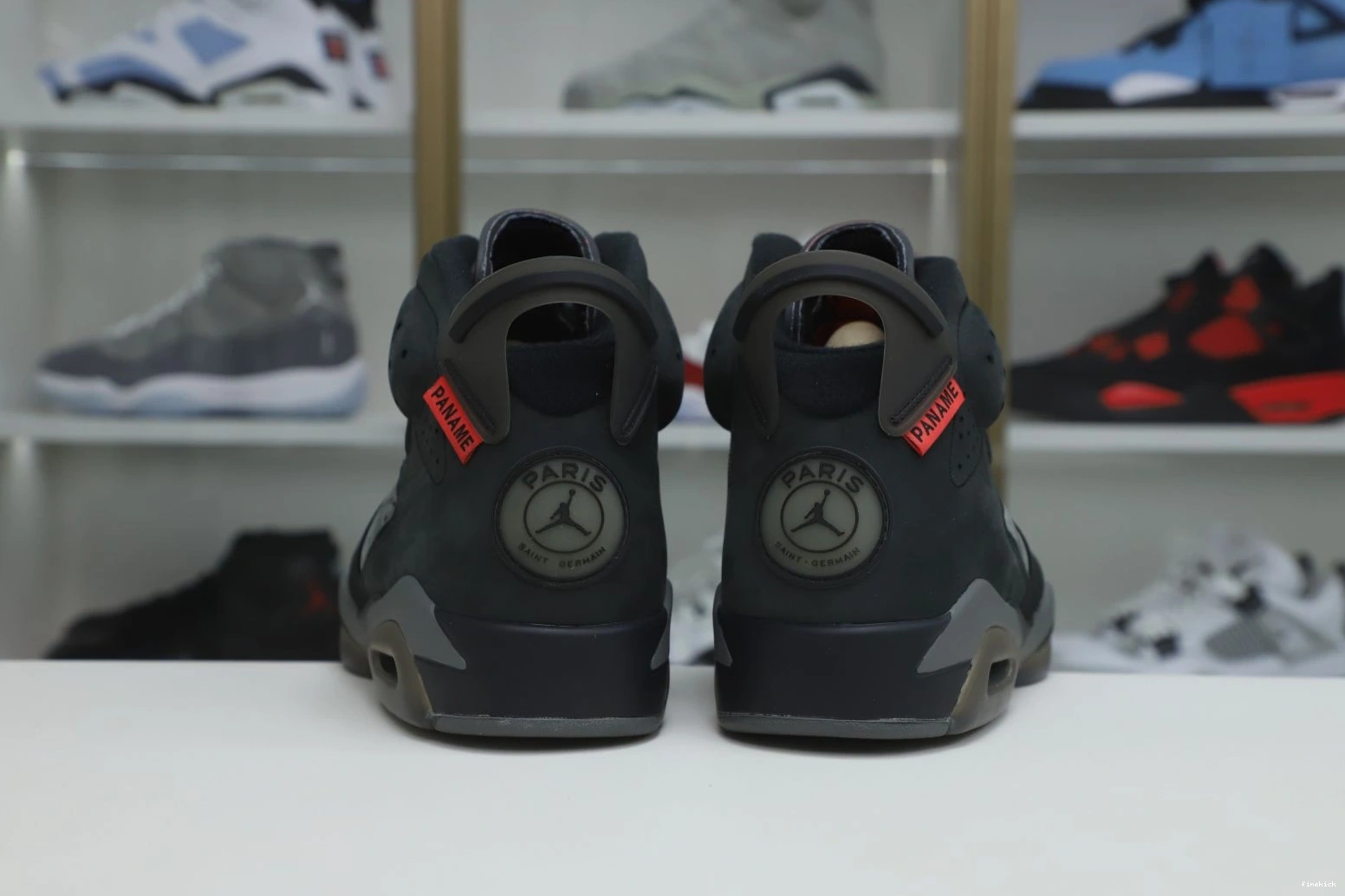 JORDAN PARIS 'IRON X SAINT-GERMAIN 6 AIR RETRO GREY' 0302